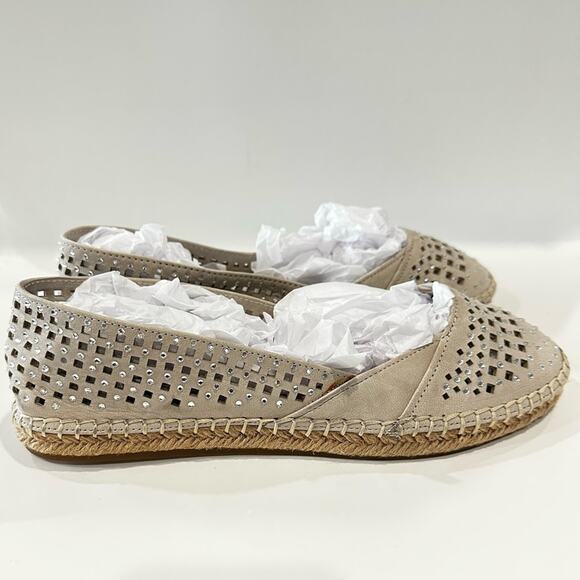 Gianni Bini flat perforated taupe suede espadrille with rhinestones size 8.5 - Picture 3 of 7